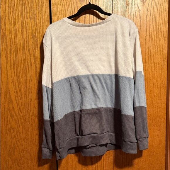 SHEIN Colorblock Sweater with Button Detail - Picture 5 of 5